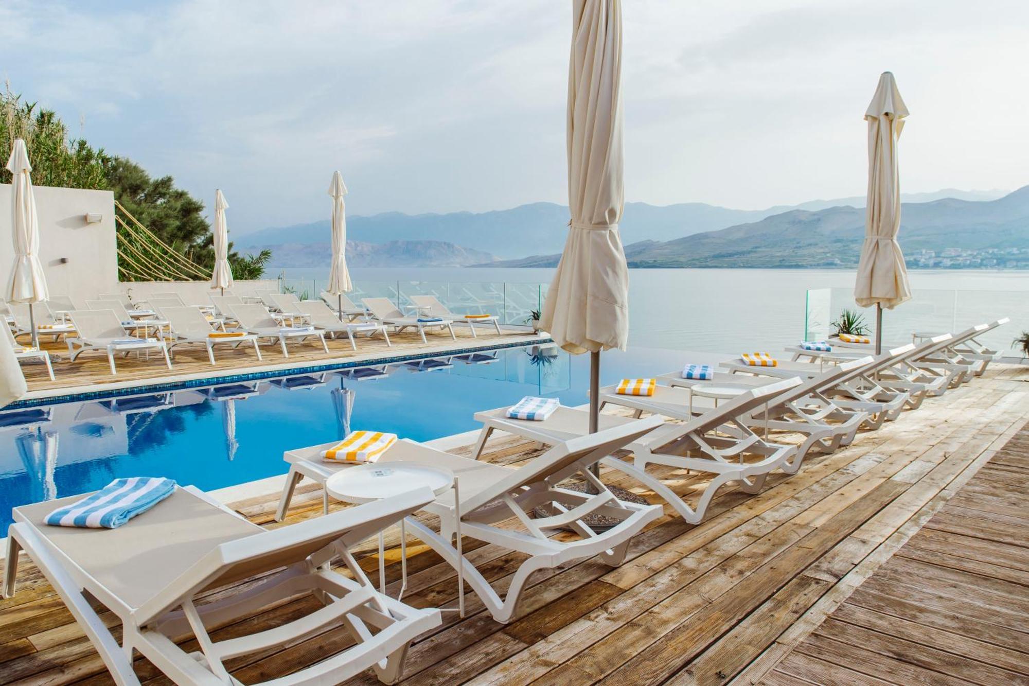 Hotel Plaza 4*