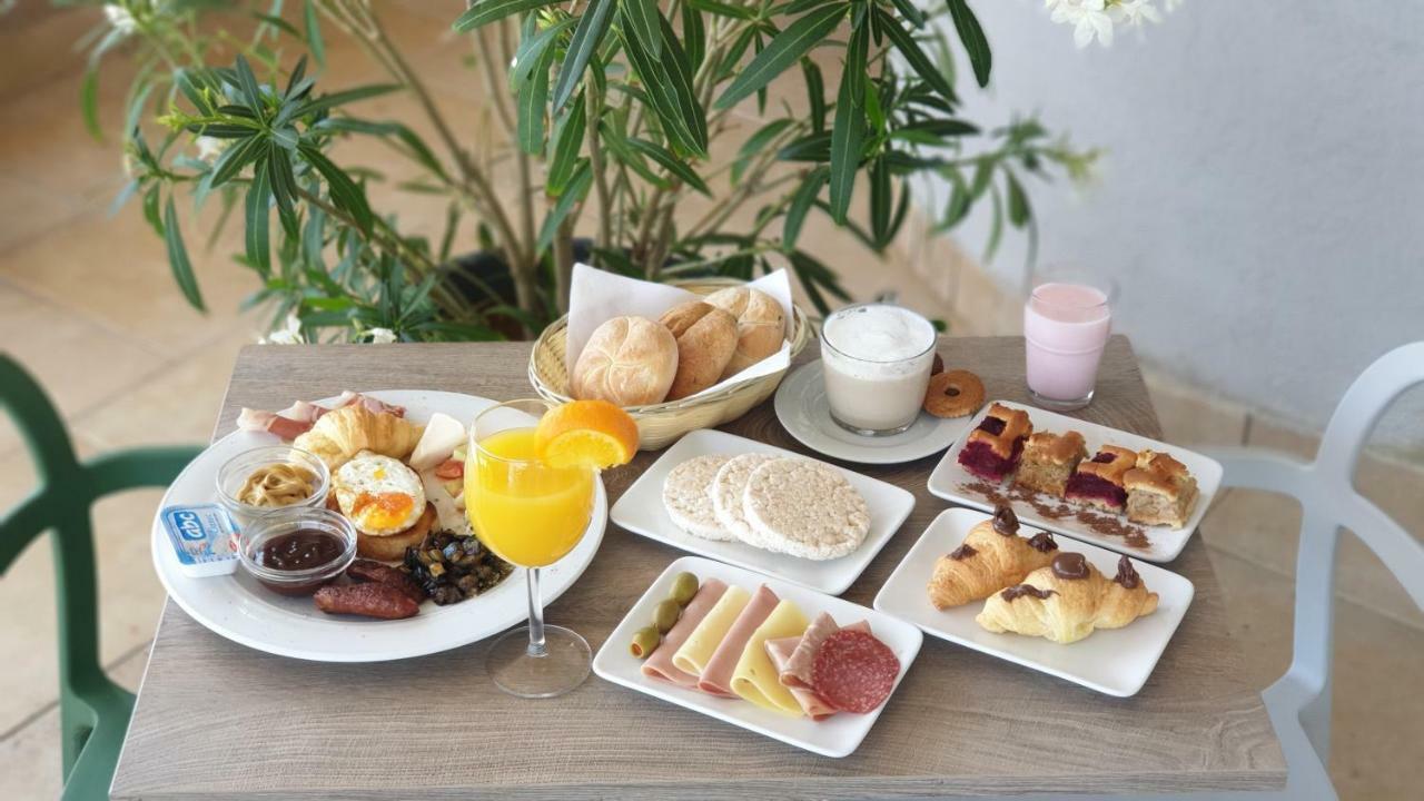 Hotel Plaza 4*